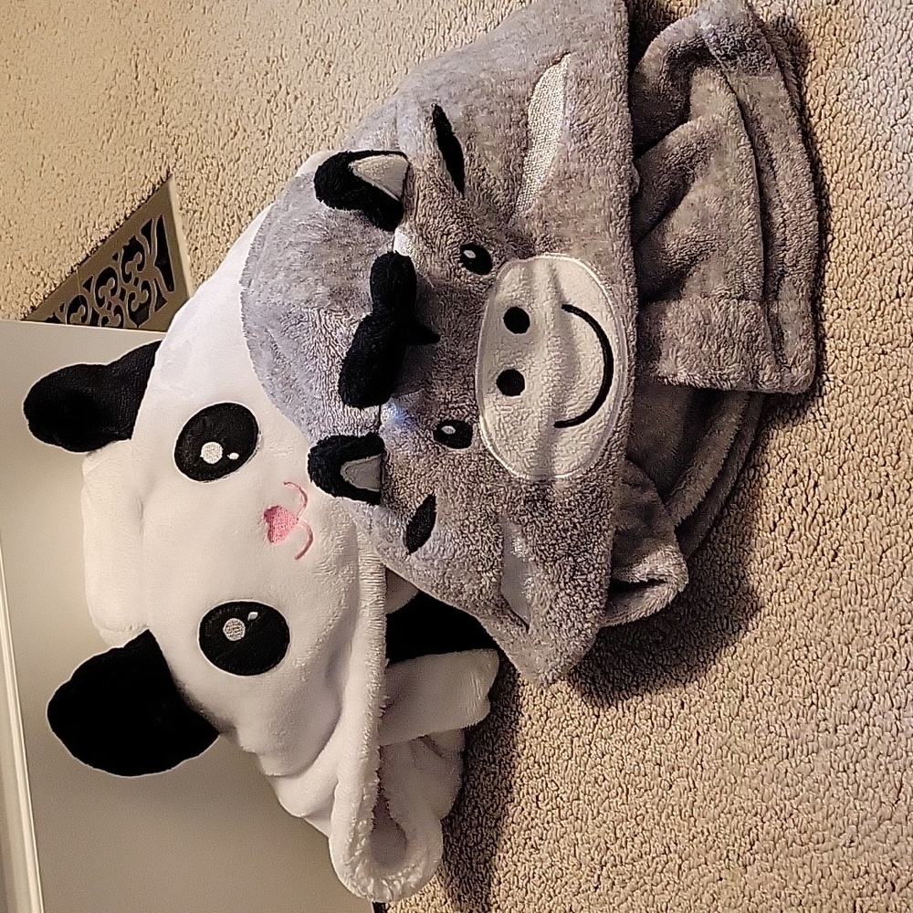 2 Toddler fleece Robes